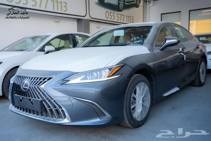لكزس ES250 2025 ب 182.900شامل الضريبة 0