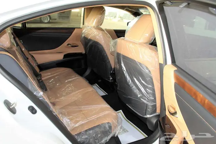 لكزس - ES250 لاكجيري - 2025 -خليجي- نص فل. 12