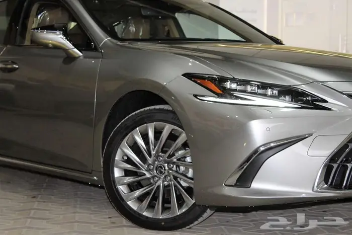 لكزس - ES300 HH هايبرد - 2025 - فل كامل - خليجي 3