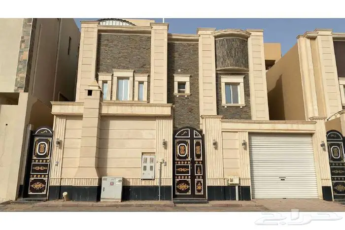 عرض رقم  4214   فيلا ايجار مساحة 300 المونسية 10