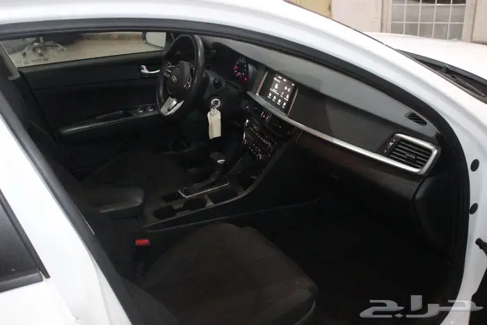 اوبتيما 2020 ابيض لولي بطاقة جمركية بوية بلدها 19