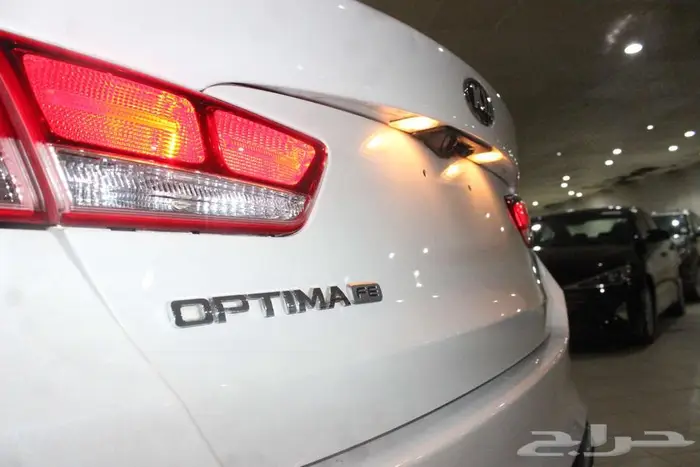 اوبتيما 2020 ابيض لولي بطاقة جمركية بوية بلدها 4