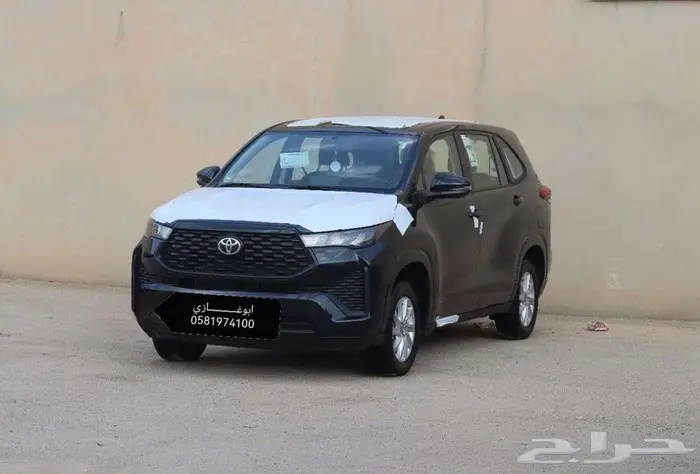 تويوتا انوفا بنزين GLموديل 2024 24