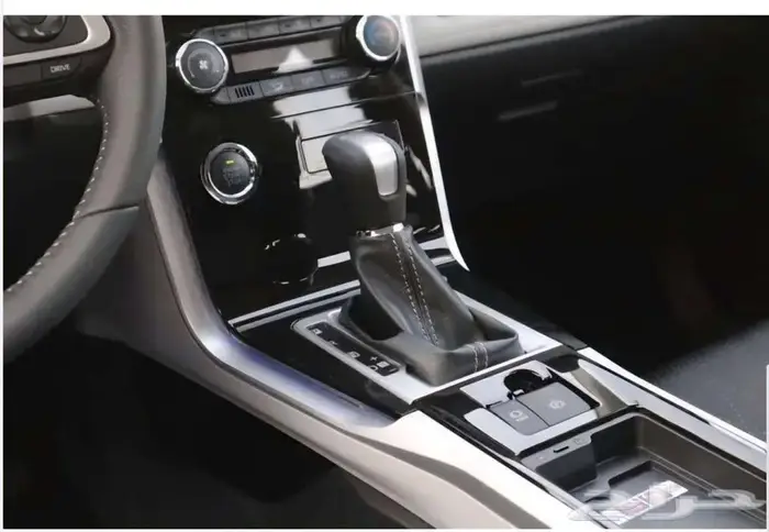 تويوتا فيلوز 2025 بالنقد والتقسيط 10