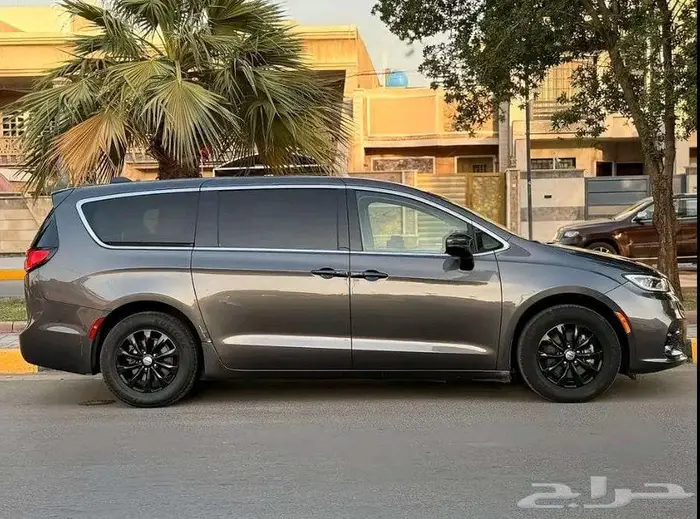 كرايسلر باسيفيكا فل 4