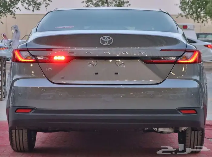 تويوتا كامري E بنزين 2025 سعودي اقل سعر 21