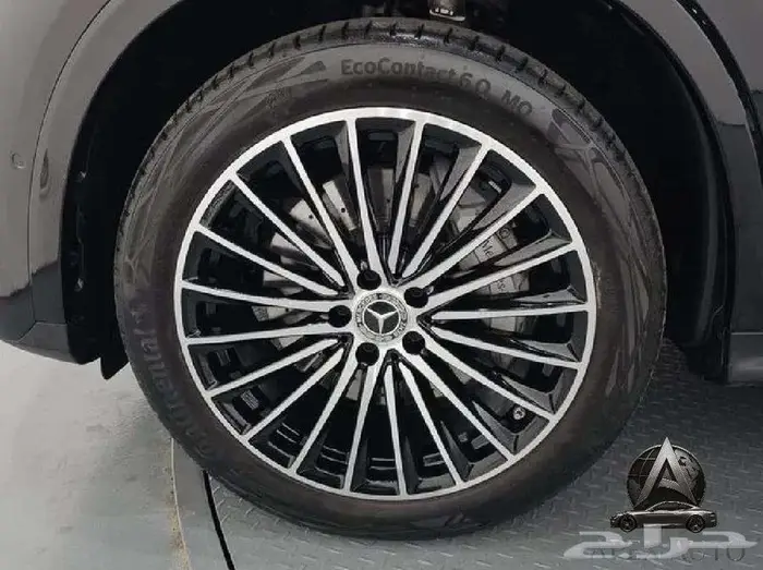 مرسيدس GLC300 4MATIK Coupe 2024 5