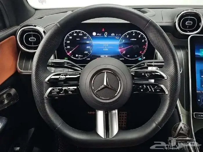 مرسيدس GLC300 4MATIK Coupe 2024 7