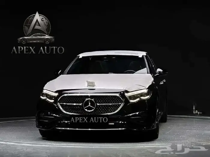 مرسيدس E300 2025 AMG Line نايت باكج اصفار 2