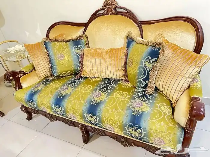 طقم كنب للبيع 2