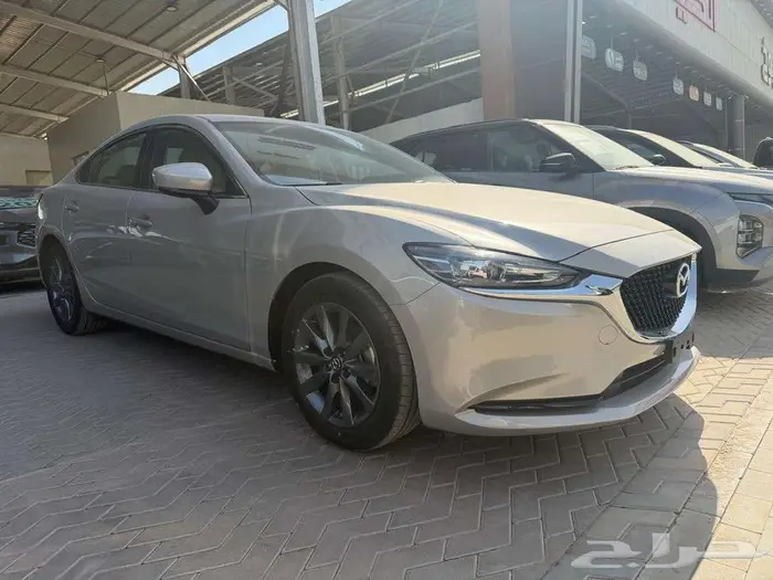 مازدا 2025_ cx6_ستاندر لون ابيض وكحلي وبيج بالتقسيط 2