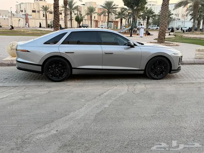 هيونداي ازيرا 2024 3