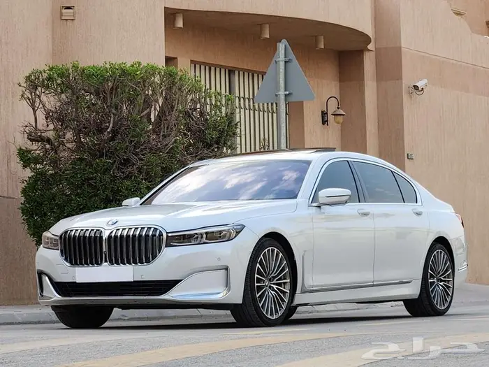 بي ام 2020 730 ناغي 3