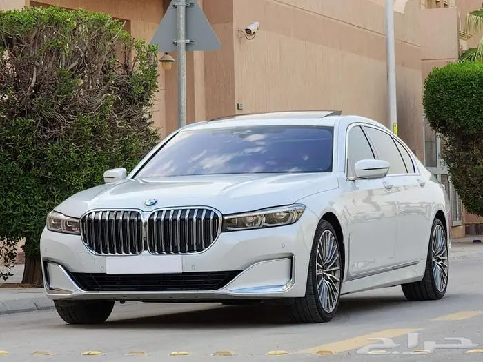 بي ام 2020 730 ناغي 2