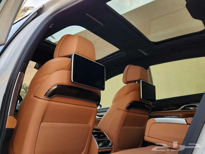 بي ام 2020 730 ناغي 21