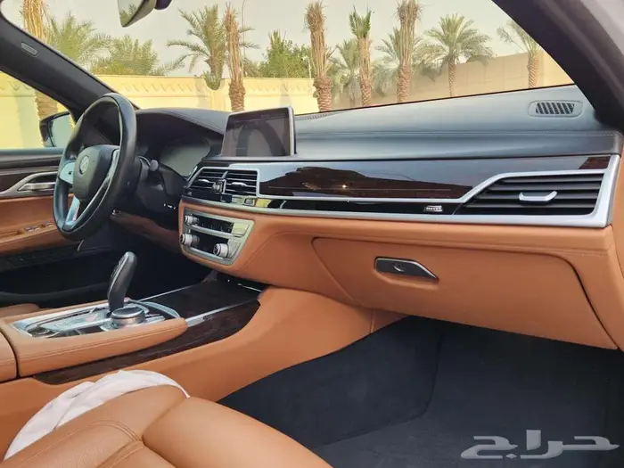 بي ام 2020 730 ناغي 19