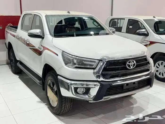 هايلوكس غمارتين اوتوماتيك بنزين فل كامل بريمي 2025 مفتاح 1