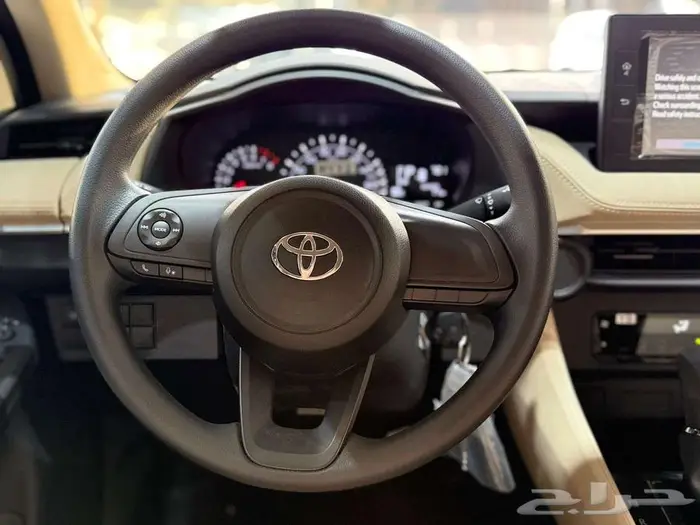 تويوتا يارس استاندر 1.5 بريمي موديل 2026 11