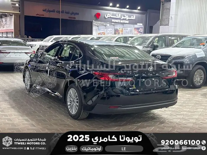كامري LE نص فل أسود بنزين 2025 كاش وتقسيط بنوك 16