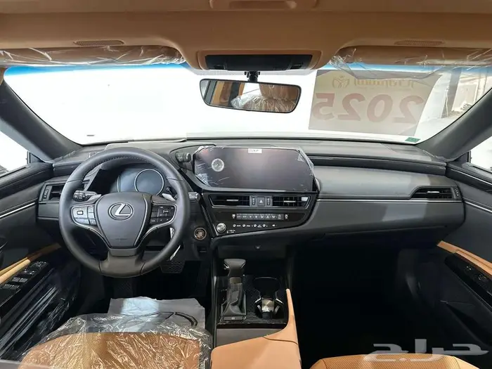 لكزس ES350 فئةCA وارد الساير 2025 3