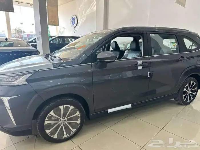 تويوتا فيلوز موديل 2025 1