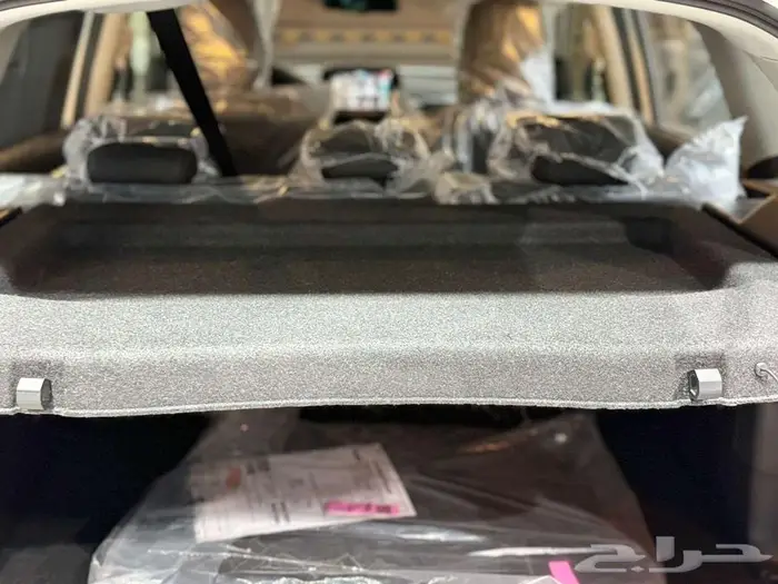 اوربان كروزر فل كامل ابيض سقف اسود بنزين 2026 21