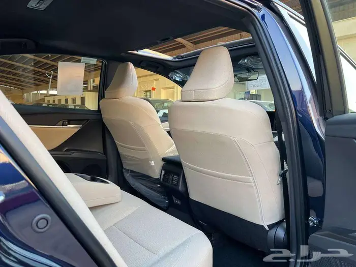 تويوتا كامري ال اي بنزين 2025 كاش واقساط ودفعتين 4