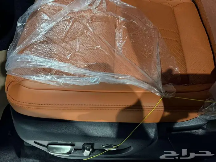 لكزس LX 600 بريمي VIP ابيض بلاك ادشن داخل - جملي2025 13