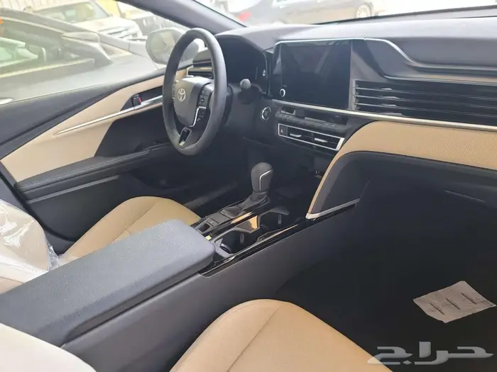 تويوتا2025 كامري LE بنزين - تقسيط وكاش 11
