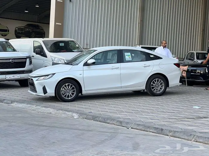 تويوتا يارس 2026 كاش وتقسيط للافراد والشركات والمؤسسات 3