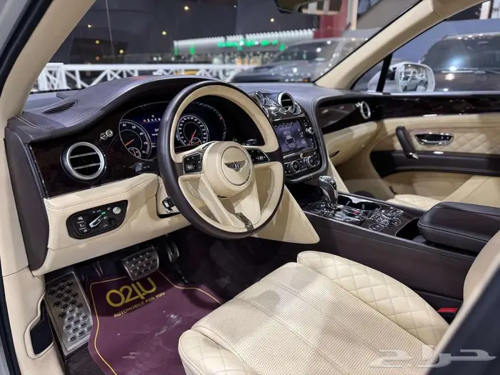 بنتلي بنتاقا موديل 2018 4