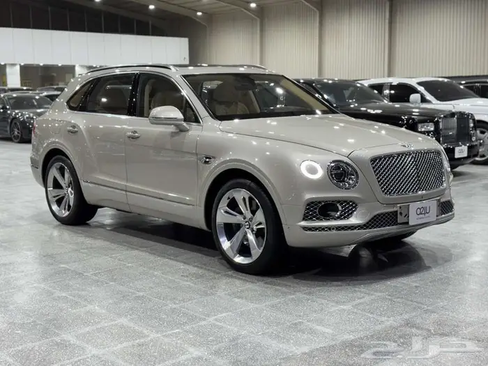 بنتلي بنتاقا موديل 2018 1