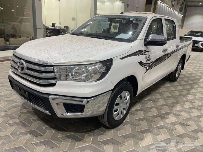 تويوتا هايلوكس GL غمارتين بدون دبل ديزل قير عادي 2025 0