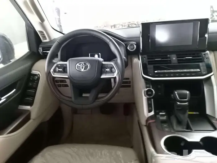 جي اكس ار L4 موديل 2025 بنزين بريمي اللون اسود 14