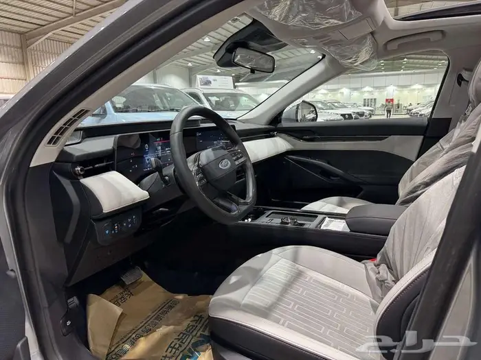 فورد تورس ترند نص فل 2026 3