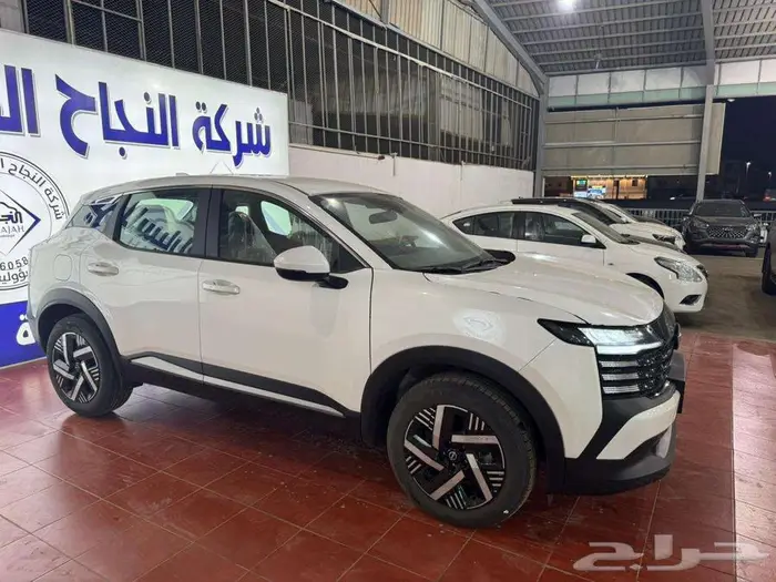 نيسان كيكس 2025 استاندرد 6