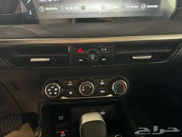 نيسان كيكس 2025 استاندرد 16