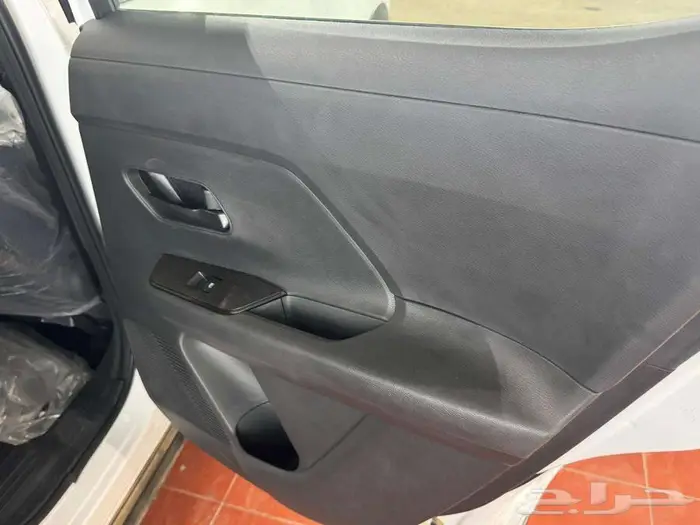 نيسان كيكس 2025 استاندرد 23