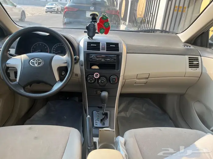 للبيع كورولا 2011 مالك اول 6