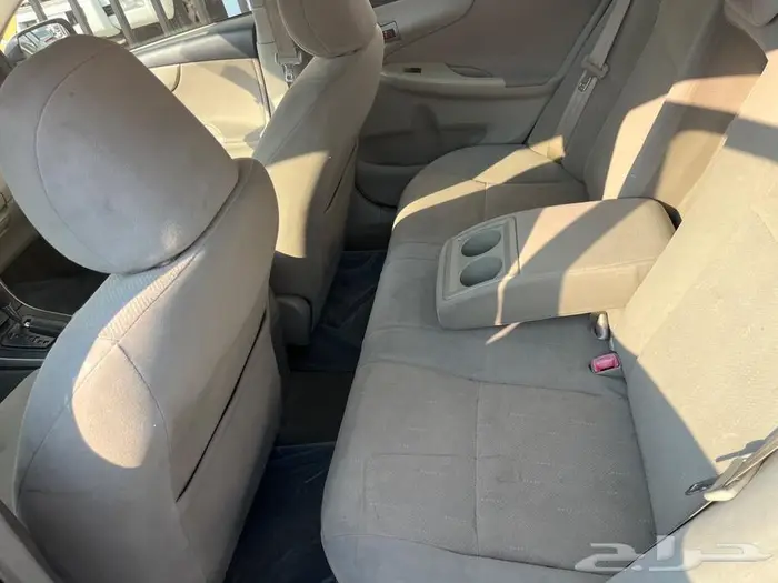 للبيع كورولا 2011 مالك اول 9