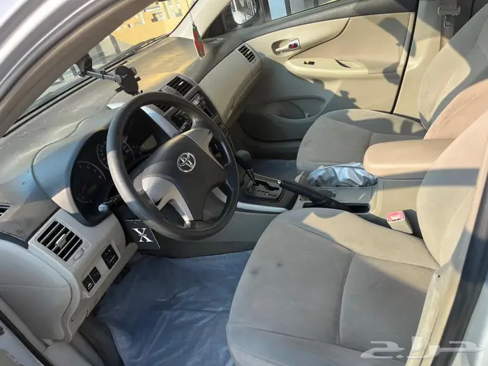 للبيع كورولا 2011 مالك اول 7