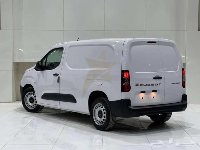 بيجو بارتنر 2025 4