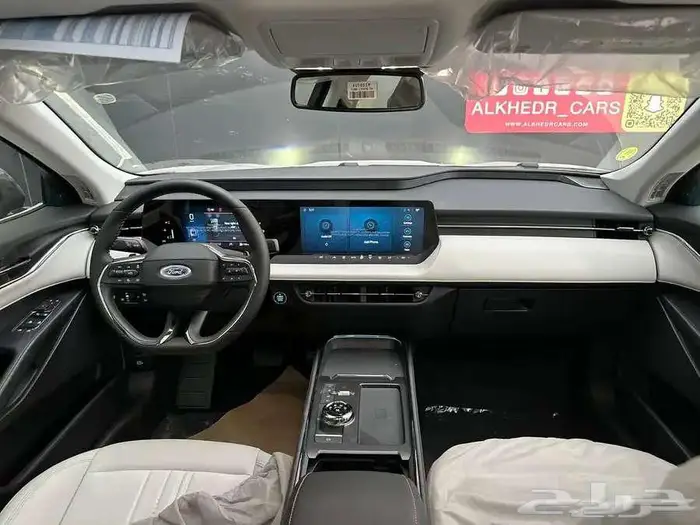 فورد تورس تيتانيوم 2026 لدى الخضر للسيارات 7