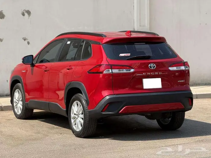 تويوتا كرولا كروس موديل 2022 ممشي 15 الف كيلو 5