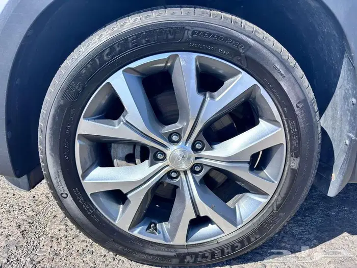 بالسيد ديزل 2020 بطاقة جمركية 7 مقاعد استيراد كوريا 10