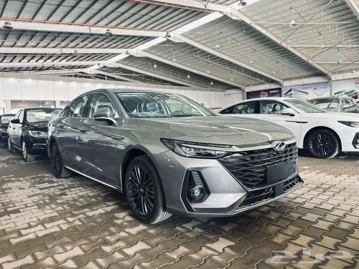 شيرى اريزو 8 كمفورت موديل 2025 17