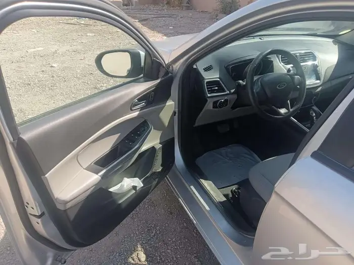 فورد اسكورت 2020 4