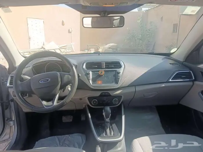 فورد اسكورت 2020 5