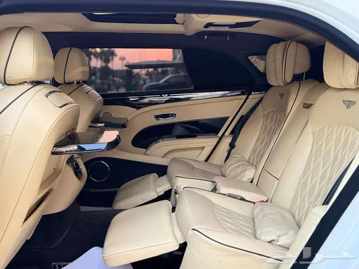 بنتلي مولسان 2018 10