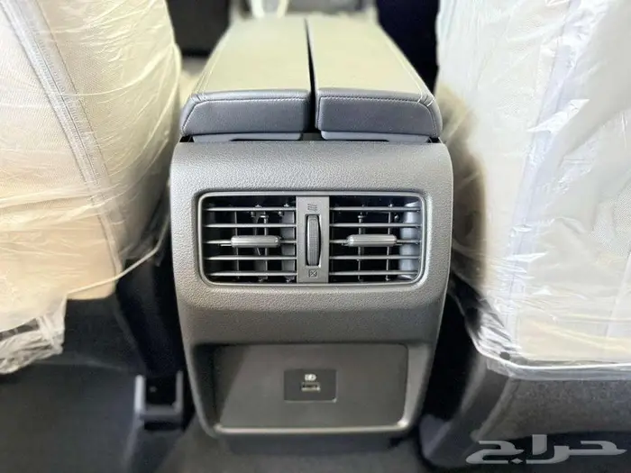 نيسان اكس تريل 7 راكب دبل و بدون دبل 2026 7